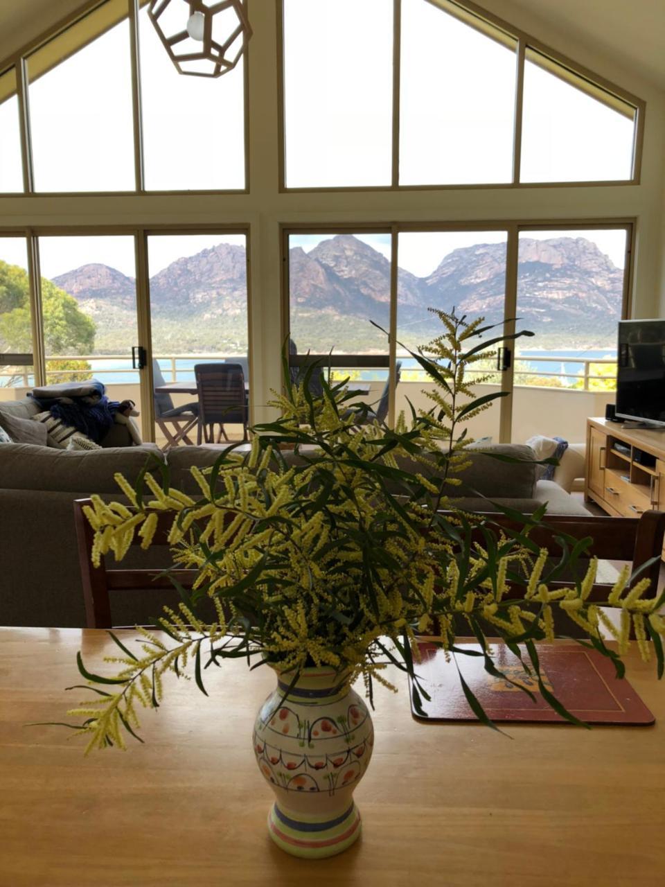 Freycinet Beach House Coles Bay Extérieur photo